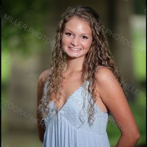 Meet your Posher, Olivia